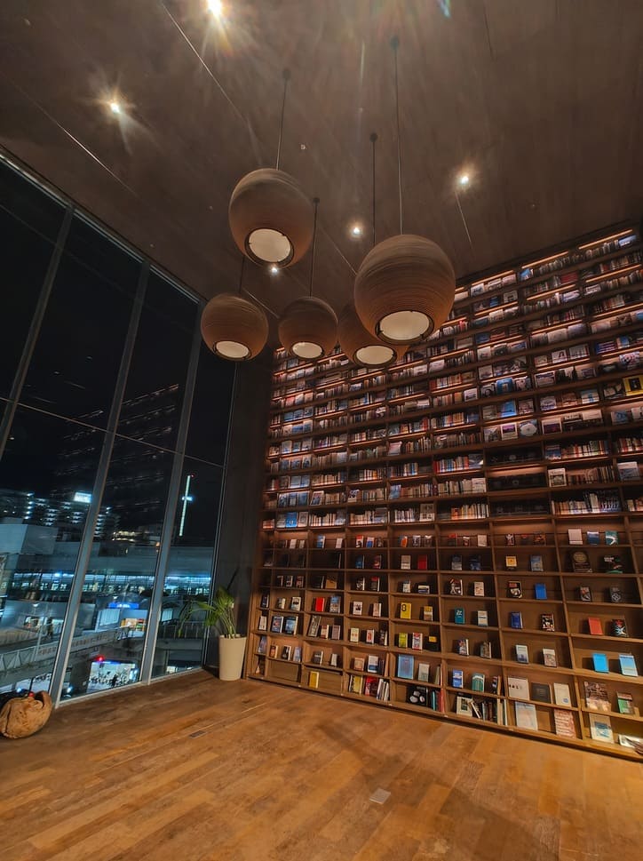 japanese bookshelves