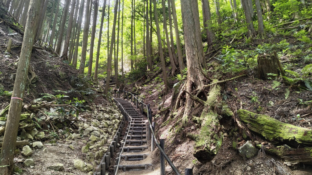 walks in japan
